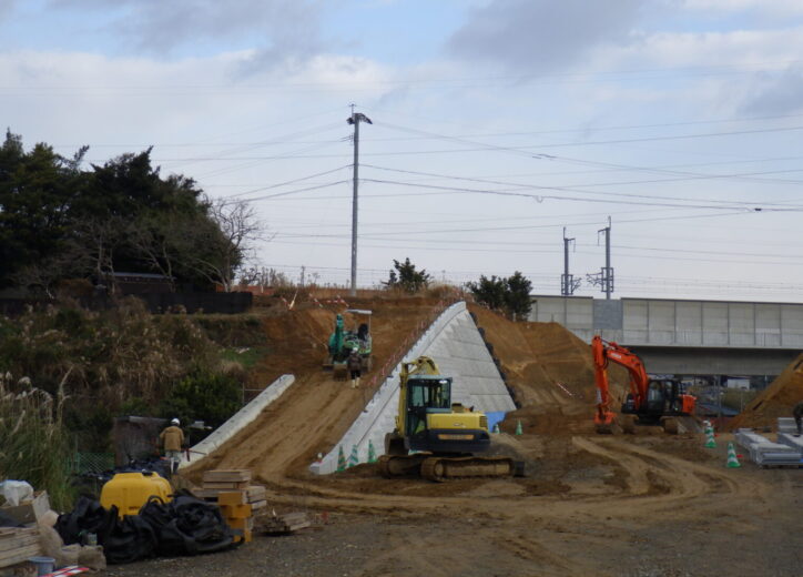 都市計画道路東長崎縦貫線（清藤地区）道路改良工事(9)